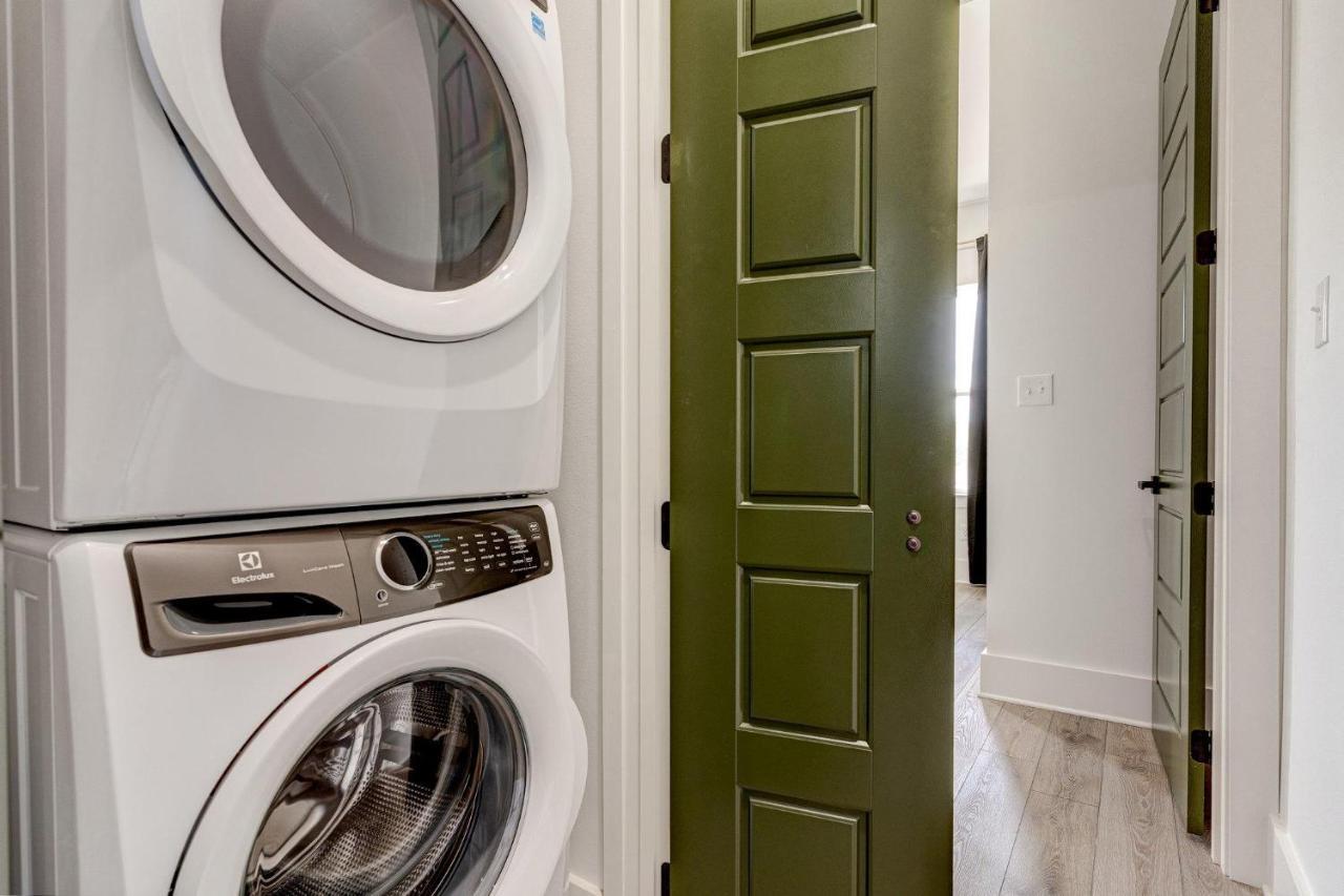 Holiday home Modern 5br In Mid-city, Walk To Superdome New Orleans